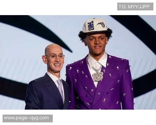 魔术队史连续10场以上得分榜揭晓奥尼尔领衔麦迪紧随其后班凯罗小瓦也在榜上