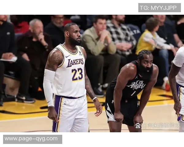 詹姆斯称赞伦纳德为历史最佳之一不在意外界对其伤病的讨论